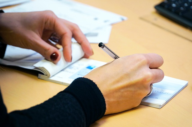 Two fifths of Brits think businesses should do more for charity